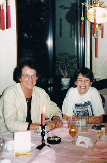 25 El en Yvonne.jpg