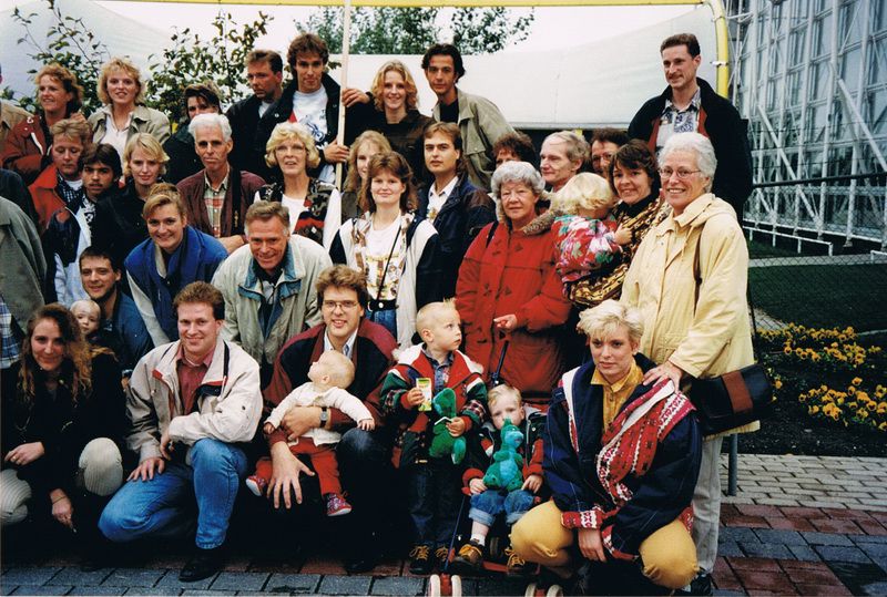 27 rechts groepsfoto.jpg